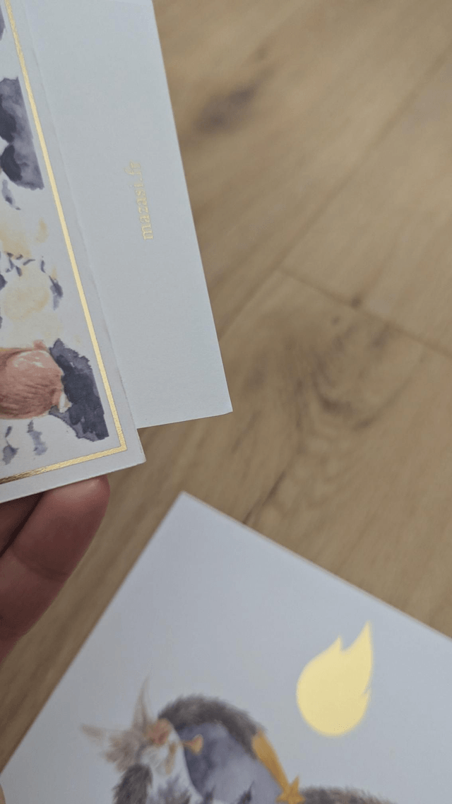 Lot n°15- 4 cartes avec petits défauts 
